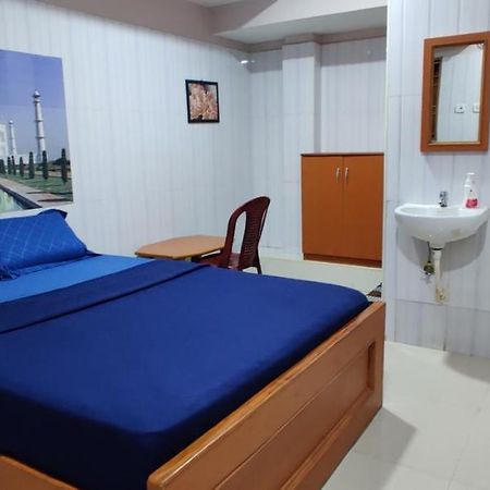 S.S.K Residency Hotel Madras Buitenkant foto